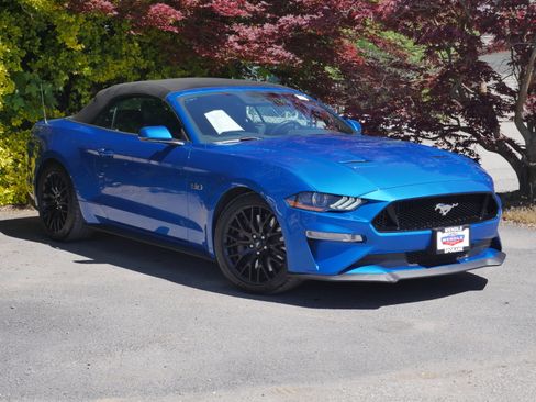 Used 2019 Ford Mustang GT Premium w/ GT Performance Package RWD image 27