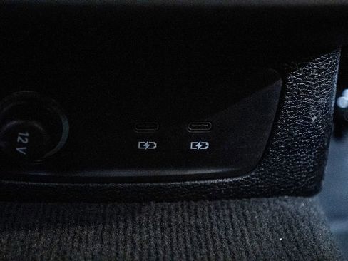 Used 2023 Audi Q3 2.0T Premium w/ Convenience Package image 42