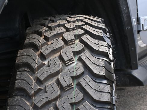 Used 2019 Jeep Wrangler Unlimited Sport image 34