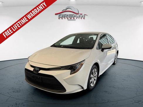 Used 2023 Toyota Corolla LE FWD image 4