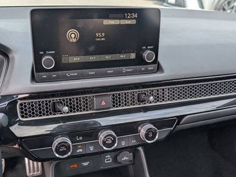 Used 2023 Honda Civic Sport image 25