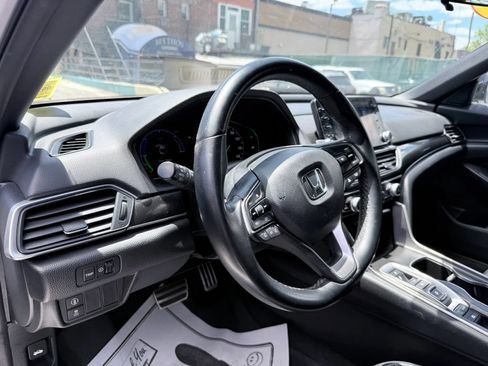 Used 2022 Honda Accord Sport image 14