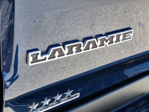 Used 2022 RAM 1500 Laramie w/ Laramie Southwest Edition RWD image 12