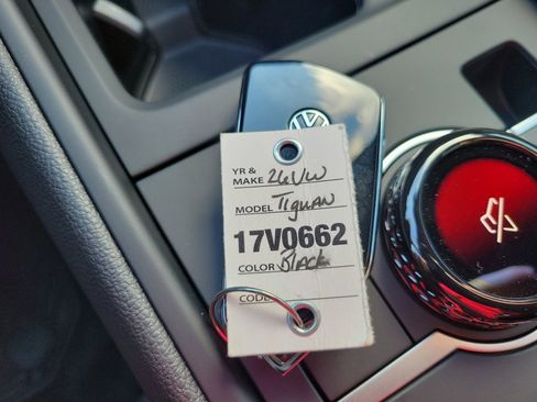 New 2026 Volkswagen Tiguan SE R-Line image 33