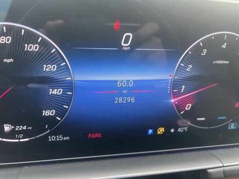 Certified 2025 Mercedes-Benz GLE 350 350 w/ Winter Package image 22