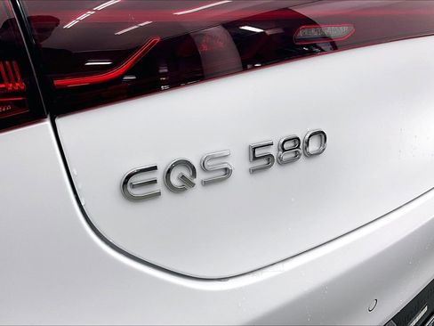 New 2026 Mercedes-Benz EQS 580 4MATIC image 12