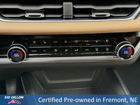 Certified 2025 Chevrolet Equinox ACTIV w/ Convenience Package III image 12