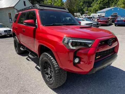 Used 2016 Toyota 4Runner Trail Premium AWD/4WD image 1