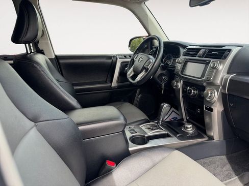Used 2017 Toyota 4Runner SR5 Premium AWD/4WD image 15