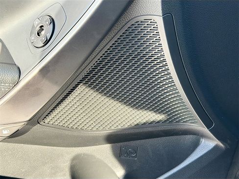 Used 2017 Hyundai Santa Fe Sport image 21