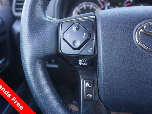 Used 2023 Toyota 4Runner TRD Off-Road Premium w/ Moonroof Package AWD/4WD image 4