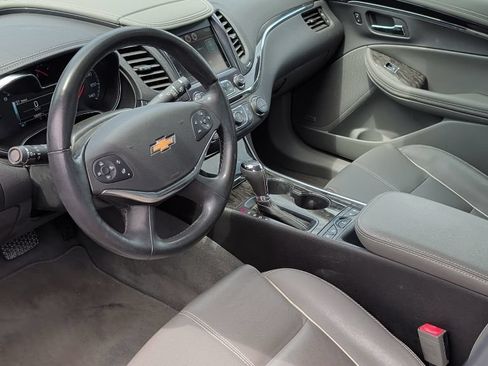 Used 2015 Chevrolet Impala LTZ FWD image 8