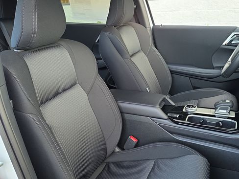 New 2026 Mitsubishi Outlander ES FWD image 31