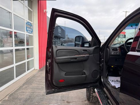 Used 2008 Chevrolet Silverado 2500 LTZ w/ Safety Package image 9