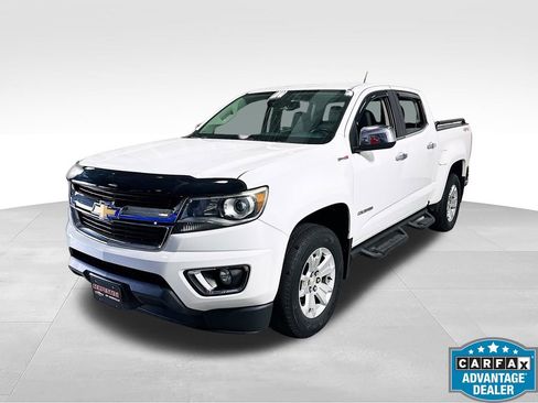 Used 2018 Chevrolet Colorado LT w/ Luxury Package, Chrome AWD/4WD image 2