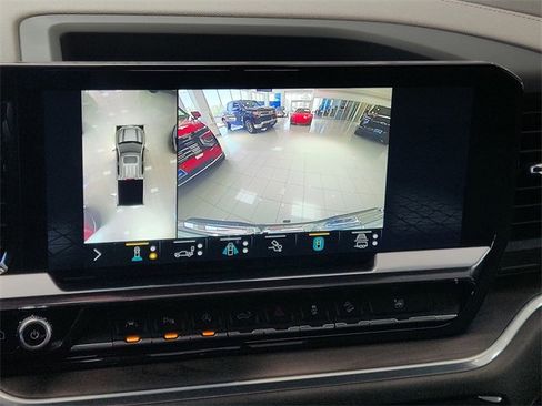 Used 2022 GMC Sierra 1500 SLT image 23