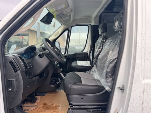New 2026 RAM ProMaster 2500 w/ Power Group image 5
