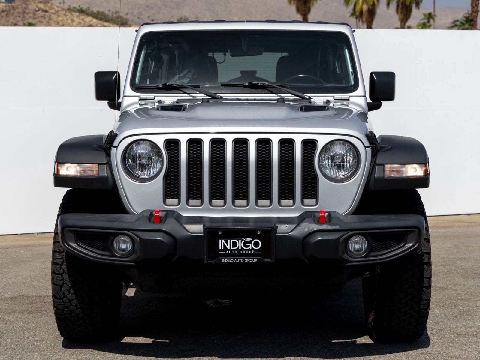 Used 2022 Jeep Wrangler Unlimited Rubicon AWD/4WD image 3