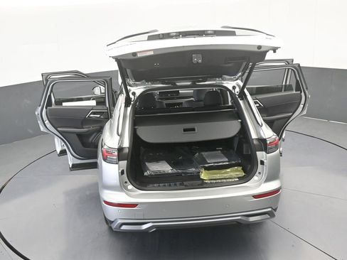 New 2026 Mitsubishi Outlander SE image 68