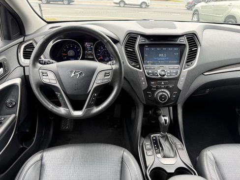 Used 2016 Hyundai Santa Fe Sport 2.0T w/ Option Group 05 image 17