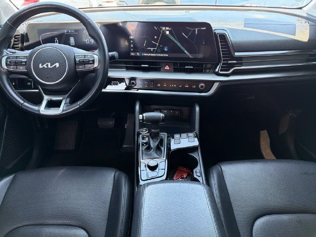 Certified 2023 Kia Sportage EX FWD image 9