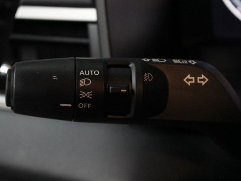 Used 2023 Mitsubishi Outlander SEL image 12