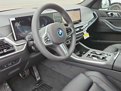 Used 2026 BMW X5 xDrive50e AWD/4WD image 10