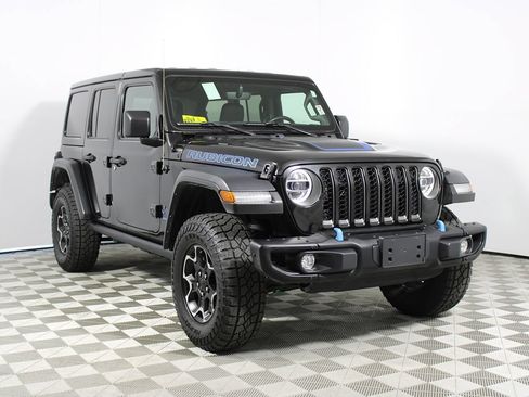 Used 2022 Jeep Wrangler Unlimited Rubicon 4xe w/ Steel Bumper Group AWD/4WD image 38