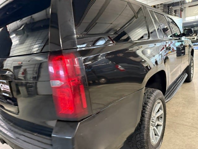 Used 2017 Chevrolet Suburban LT AWD/4WD image 23