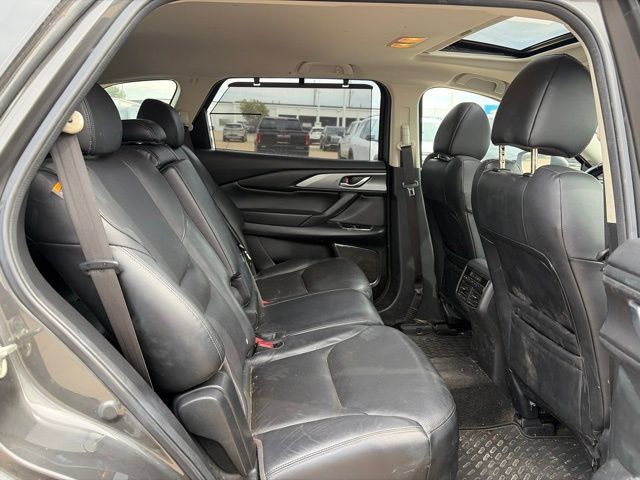 Used 2017 MAZDA CX-9 Touring AWD/4WD image 21