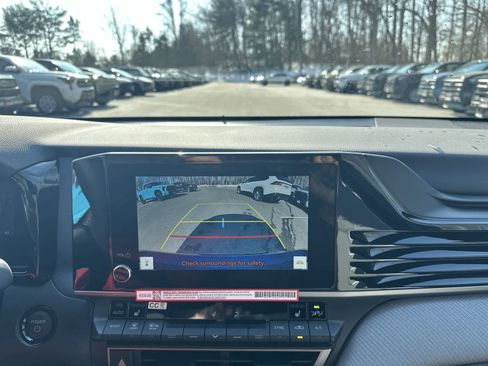 New 2026 Toyota Camry SE image 28