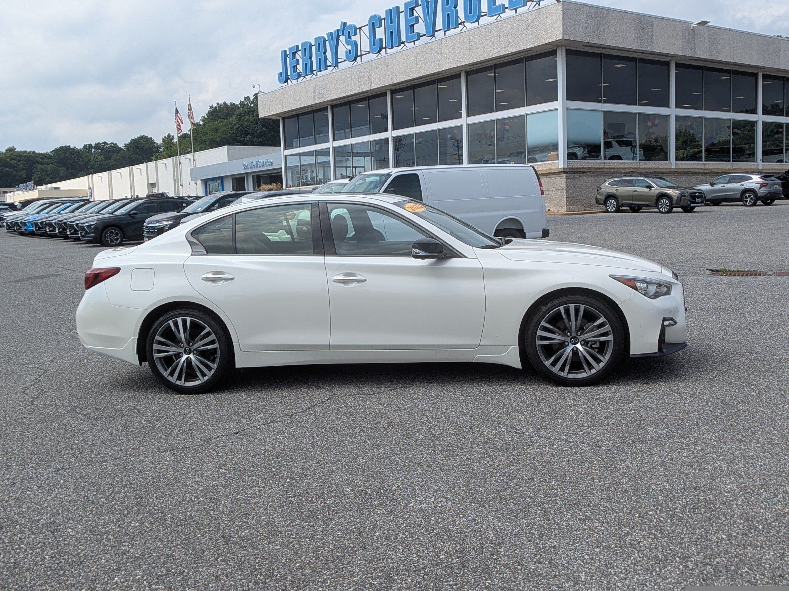 Used 2023 INFINITI Q50 Sensory AWD/4WD image 10