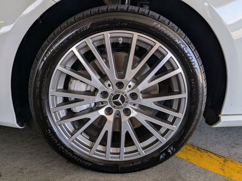 Used 2025 Mercedes-Benz CLA 250 image 31