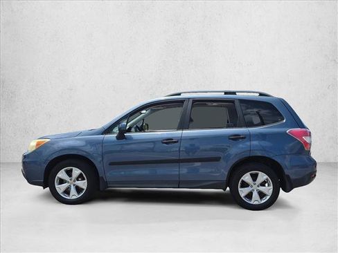 Used 2014 Subaru Forester 2.5i Premium w/ Protection Package #1 AWD/4WD image 9
