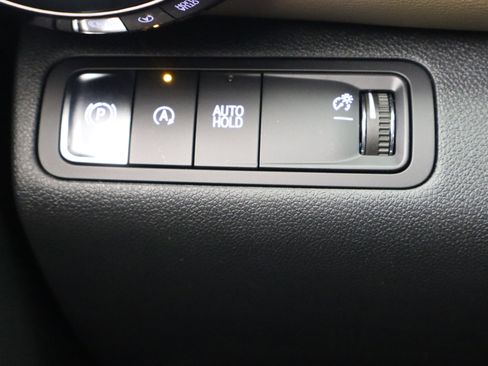 New 2026 Chevrolet Equinox ACTIV FWD image 34