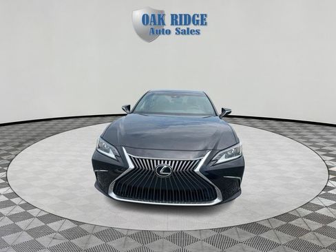 Used 2019 Lexus ES 350 w/ Premium Package FWD image 2