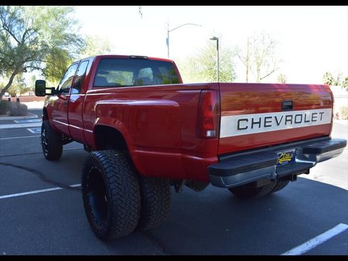 Used 1997 Chevrolet Silverado 3500 4x4 Extended Cab w/ Preferred Equipment Group 2 image 12
