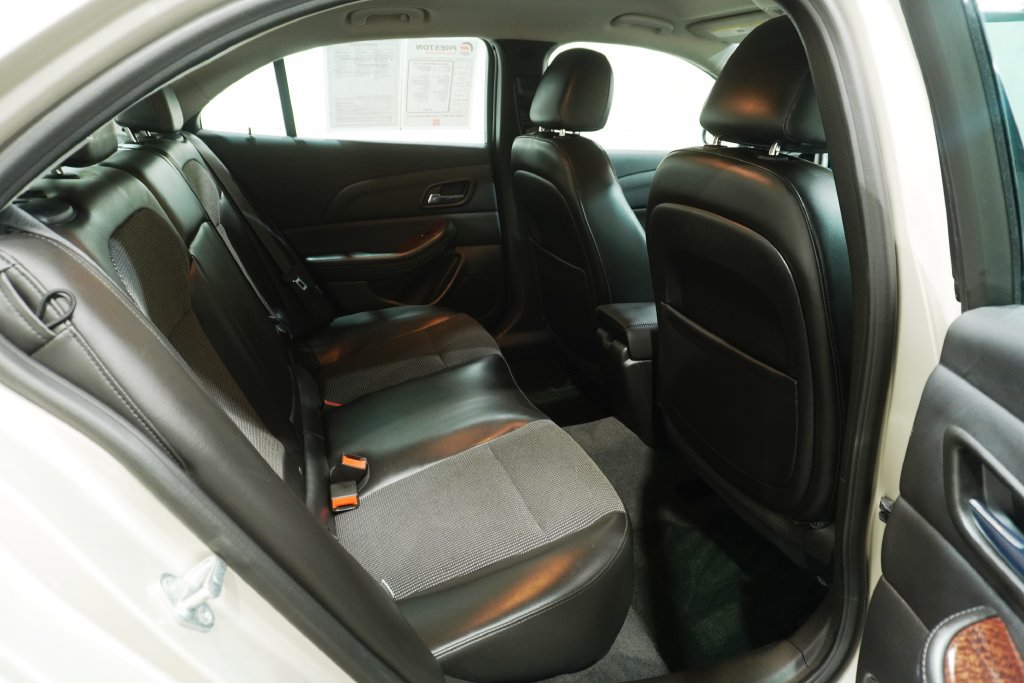 Used 2013 Chevrolet Malibu LT w/ Power Convenience Package FWD image 13