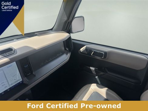 Certified 2024 Ford Bronco Wildtrak AWD/4WD image 17