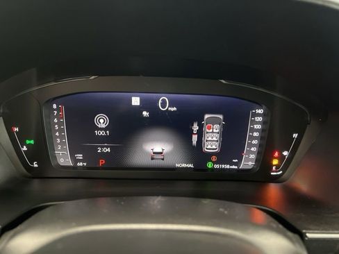 Used 2024 Honda Pilot Elite image 27