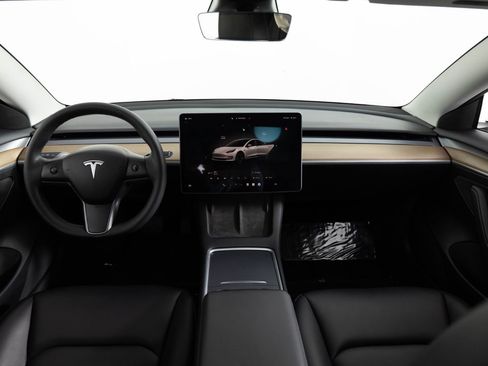 Used 2023 Tesla Model 3 Standard Range RWD image 35