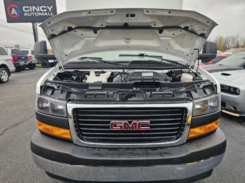Used 2022 GMC Savana 4500 4500 Van 177 w/ Power Convenience Package RWD image 26