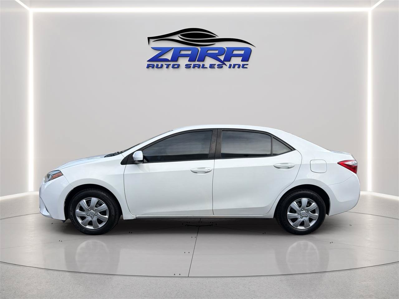 Used 2014 Toyota Corolla L FWD image 4