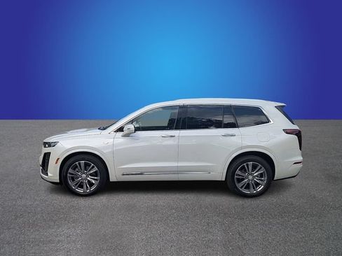 Certified 2023 Cadillac XT6 Premium Luxury w/ Technology Package FWD image 2