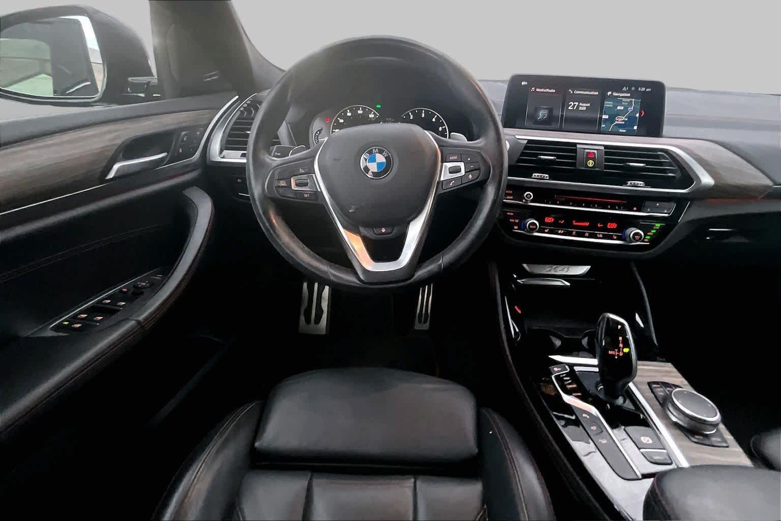 Used 2019 BMW X4 xDrive30i w/ M Sport Package AWD/4WD image 6