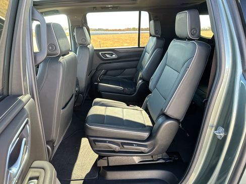 Used 2024 Chevrolet Suburban Premier w/ Max Trailering Package image 23