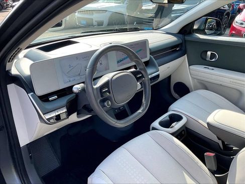 Used 2022 Hyundai Ioniq 5 Limited AWD/4WD image 8
