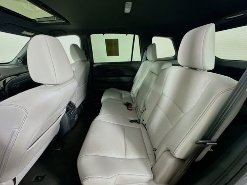 Used 2022 Honda Passport Elite image 37