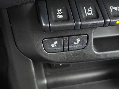 Used 2022 Chevrolet Colorado Z71 w/ Safety Package image 19