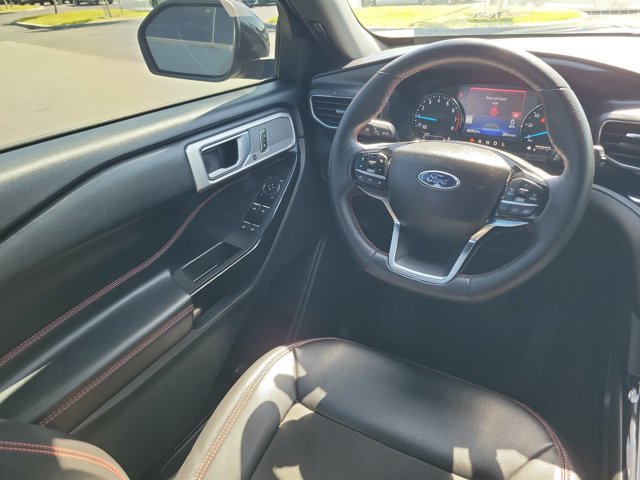 Used 2022 Ford Explorer ST-Line RWD image 15